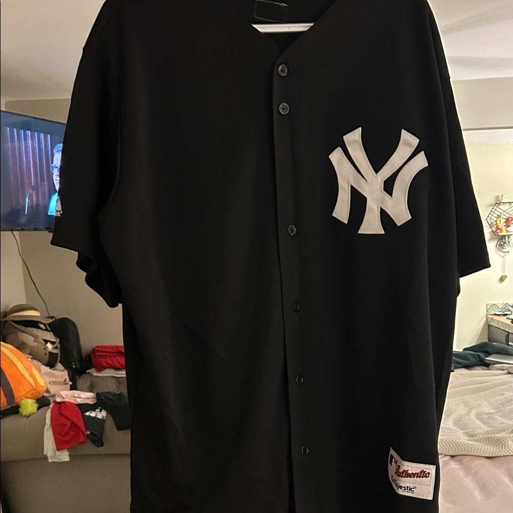 Black New York Yankees Button-Up Jersey